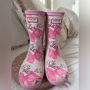Brand new loveshackfancy hunter boots